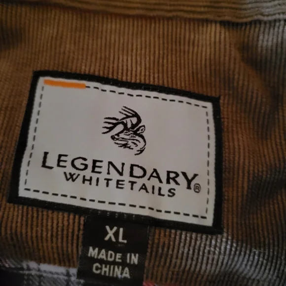 Legendary Whitetails Size Medium - Picture 4 of 5